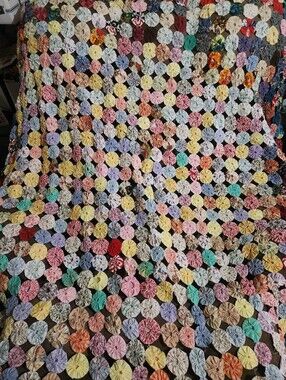Vintage Handmade Yo Yo Quilt MultiColor Cotton Patchwork Pinwheel 120x70 PlsRead